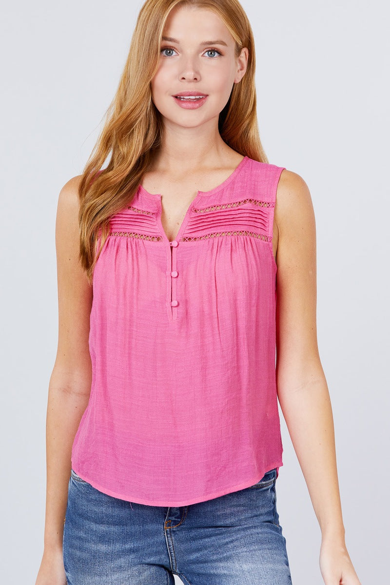 Sleeveless Front Pleats Detail W/button Woven Top